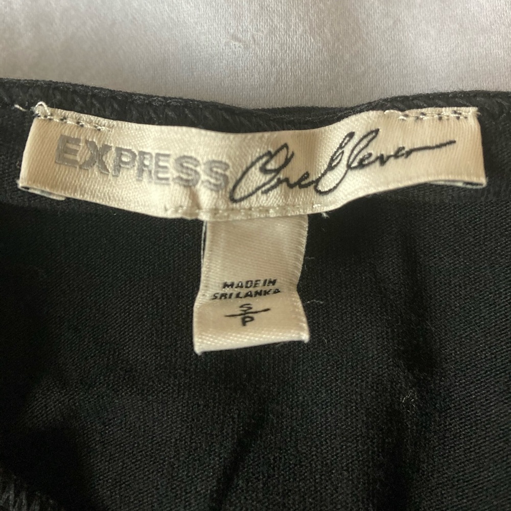 Express top - Picture 3 of 3